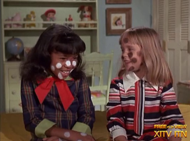  XITV FREE <> VIEW� Bewitched! Starring Elizabeth Montgomery and Erin Murphy! XITV Is Must See TV! 