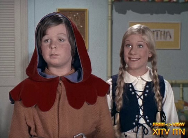 XITV FREE <> VIEW Bewitched! Starring Elizabeth Montgomery, Erin Murphy!