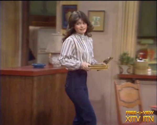 XITV FREE <> VIEW� ONE DAY AT A TIME Starring Mackenzie Phillips, Valerie Bertinelli, and Bonnie Franklin!
